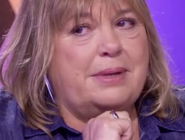 « J’ai pris une claque terrible » : Michèle Bernier bouleversée par les insultes visant sa fille Charlotte Gaccio