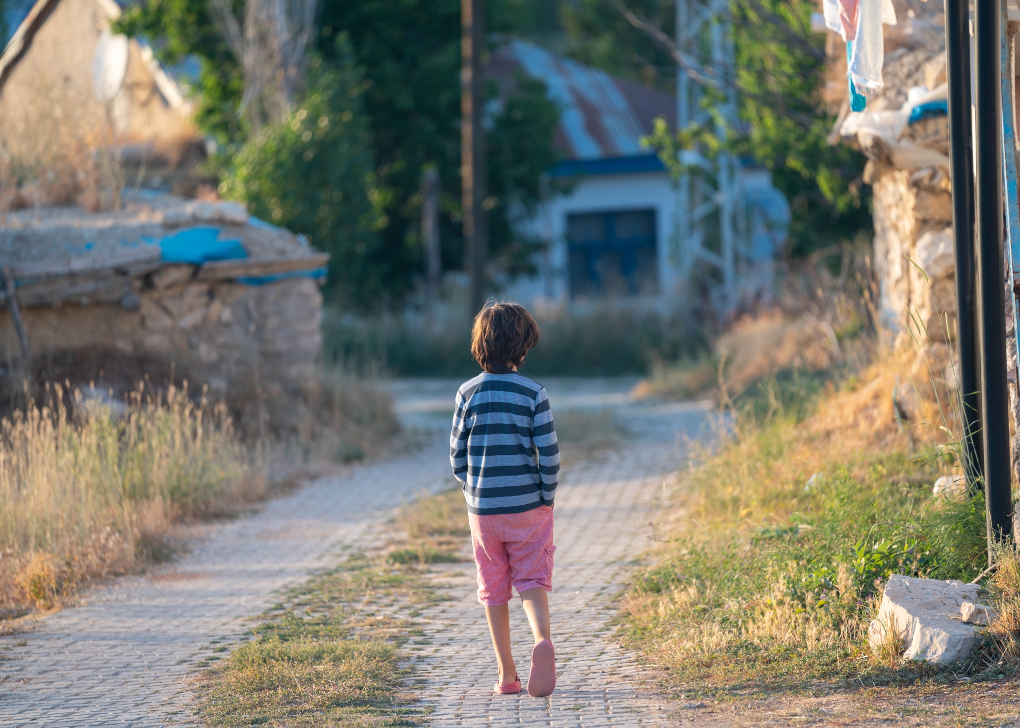 Son fils de 5 ans parcourt 800 mètres sans adulte, cette mère écope d’une lourde sanction