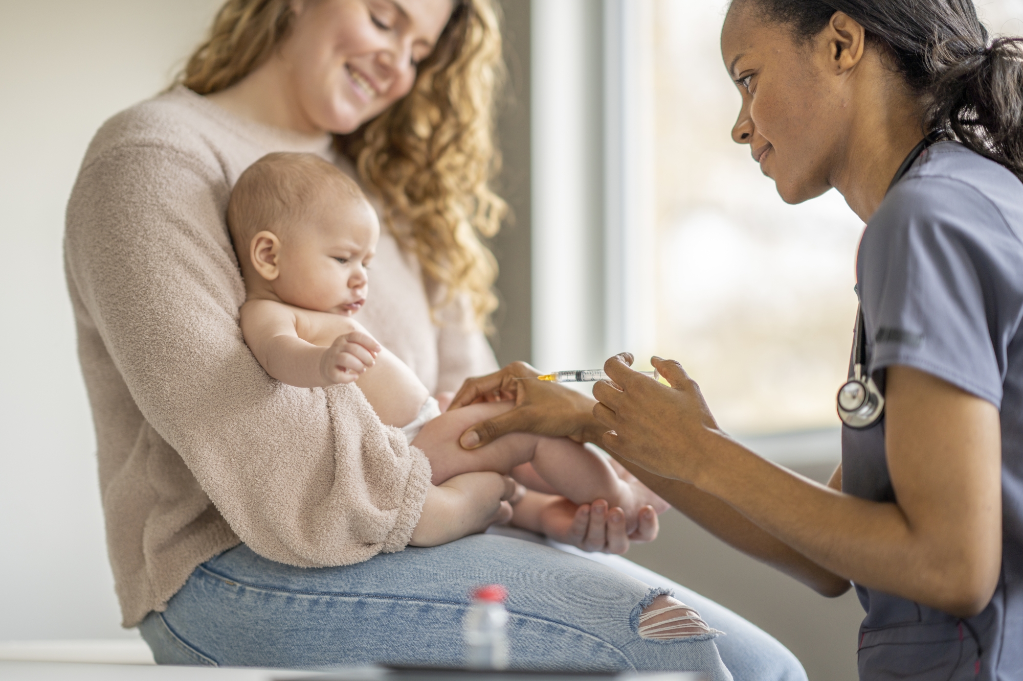 Bronchiolite : une nouveau traitement disponible pour les bébés, voici qui peut en bénéficier