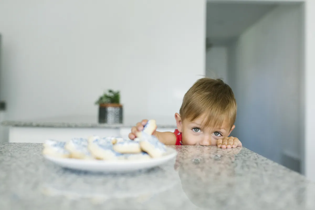 La question à poser avant de punir votre enfant parce qu’il vous a menti