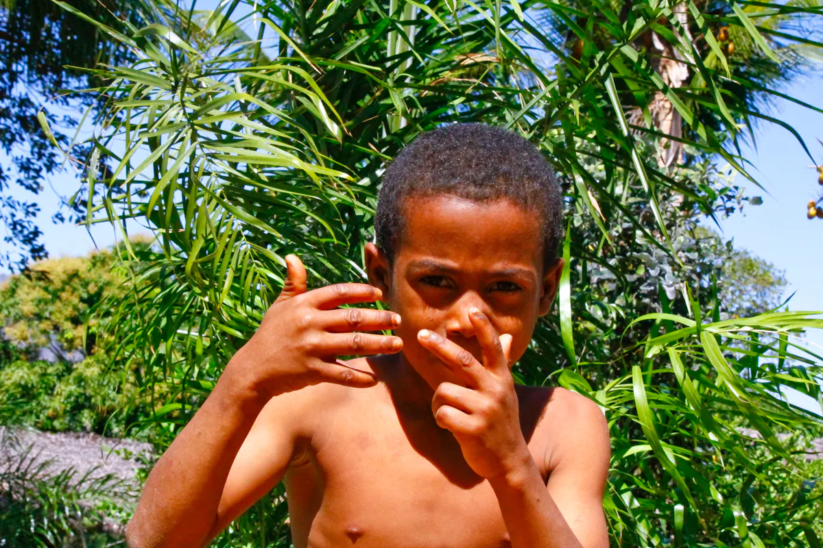 Qu’est-ce que le syndrome de RAVINE, une maladie neurologique rare qui ne touche que les enfants de la Réunion ?